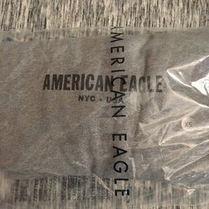 American Eagle men’s shirt